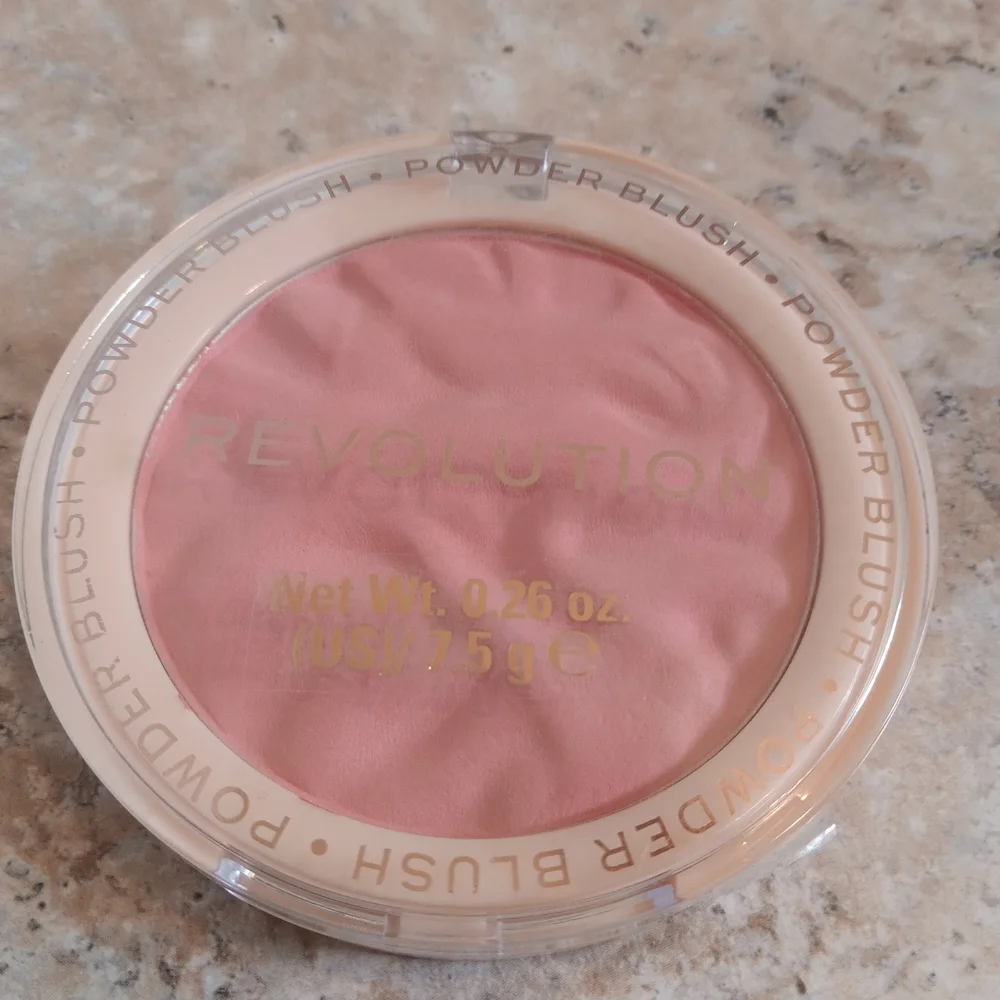 Revolution Powder Blush — Dusty Pink